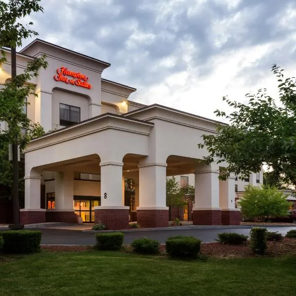 Hampton Inn & Suites by Hilton Manchester Bedford, hotell i Merrimack