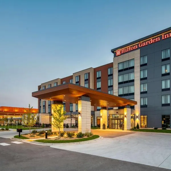 Hilton Garden Inn Milwaukee Brookfield Conference Center, hotel en West Allis