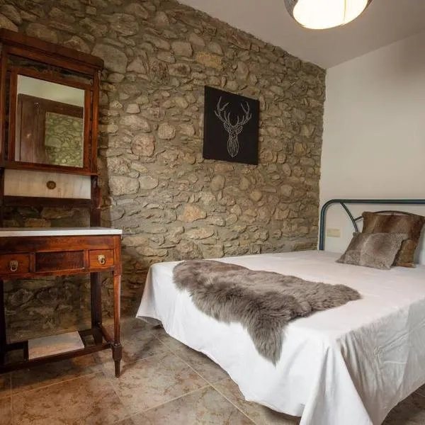 Casa Jarca 1er piso, a 1km de Canillo - HUT 8061, hotel in Canillo