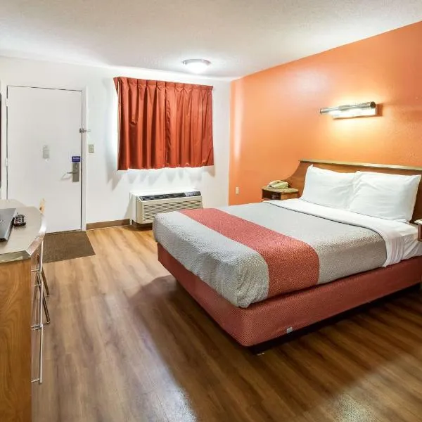 Motel 6-Dayton, OH - Englewood, hotel a Englewood