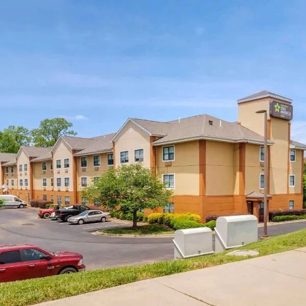 Extended Stay America Suites - Charlotte - University Place โรงแรมในBahama Park