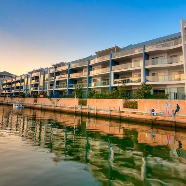 DelMar 3: Mandurah şehrinde bir otel