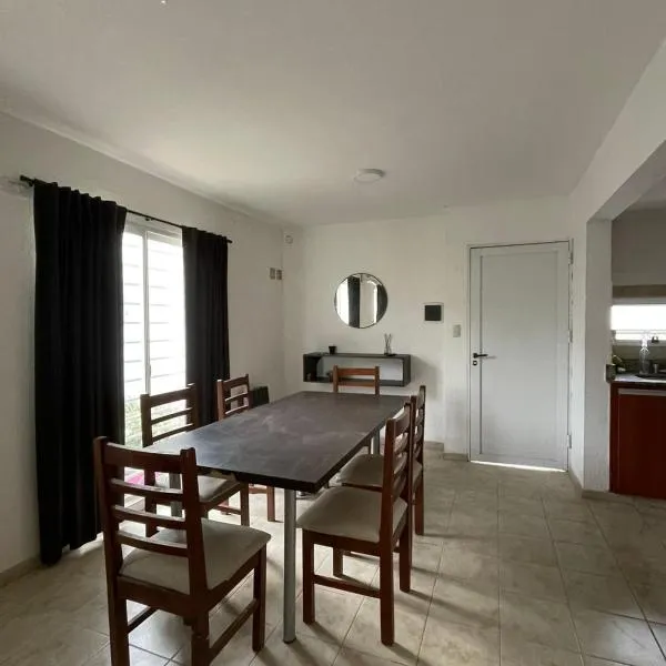 DUPLEX BV, hotel en Bell Ville