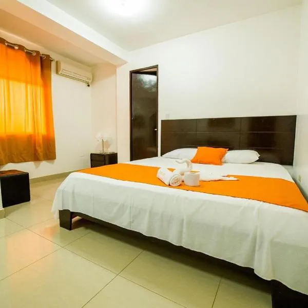 Hotel Luxor Pucallpa, מלון בTambo