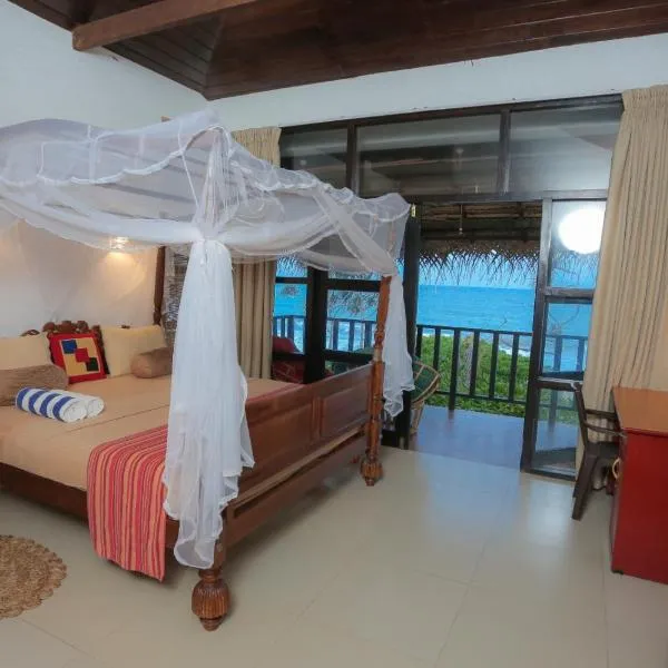 Blue Ocean Resort: Netolpitiya şehrinde bir otel