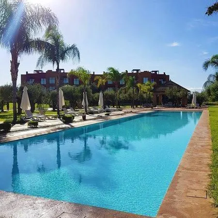 Appartement avec solarium et accès gratuit au Parc de loisirs Vizir Center, hotel di Dar Caïd Layadi