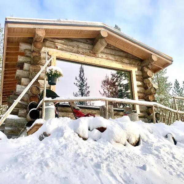 Log Cabin with Private Sauna by Invisible Forest Lodge, hotel in Rovaniemi