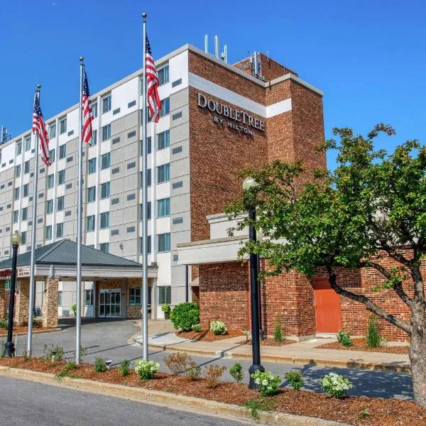 DoubleTree by Hilton Neenah, hotel v destinaci Neenah