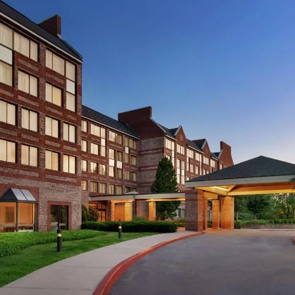 Embassy Suites by Hilton Philadelphia Valley Forge, hotel v destinaci Wayne