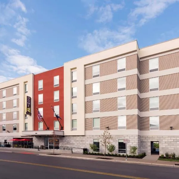 Home2 Suites by Hilton Louisville Downtown NuLu, Hotel in Clarksville