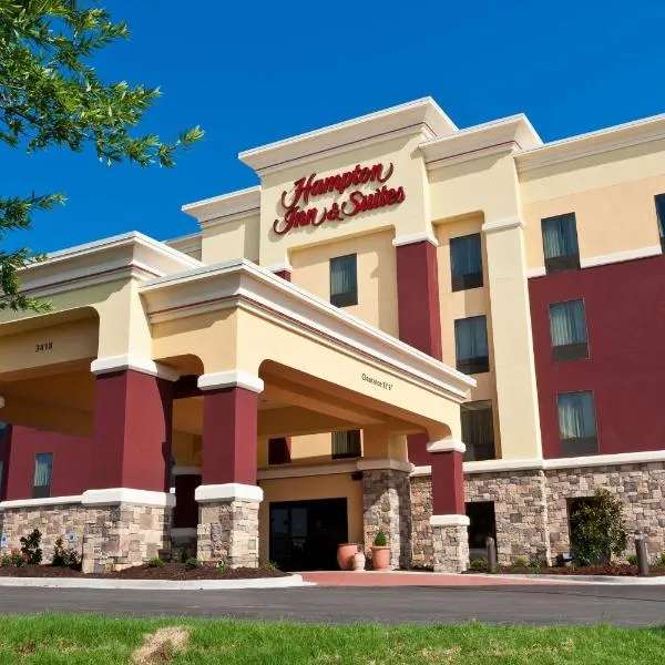 Hampton Inn and Suites Tulsa Central, hotel v destinaci Tulsa