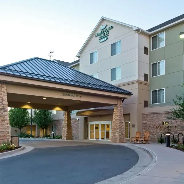 Homewood Suites by Hilton Fort Collins、フォート・コリンズのホテル