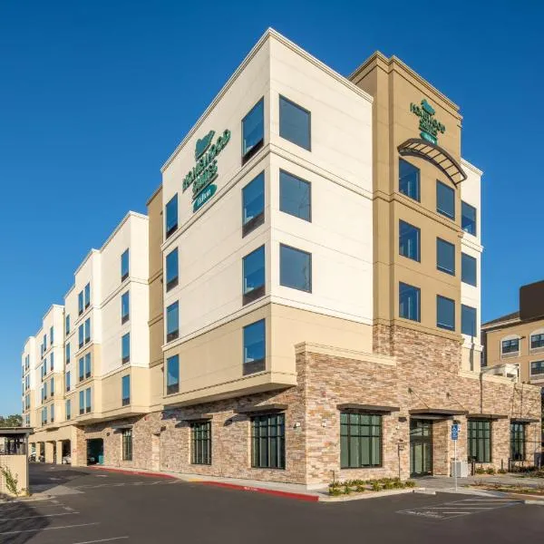 Homewood Suites By Hilton Belmont, hotel v mestu Foster City