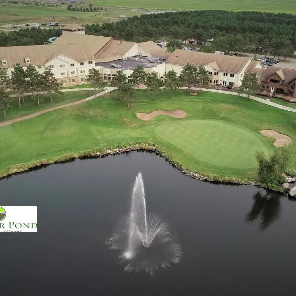 Thumper Pond Resort, hotel in Ottertail