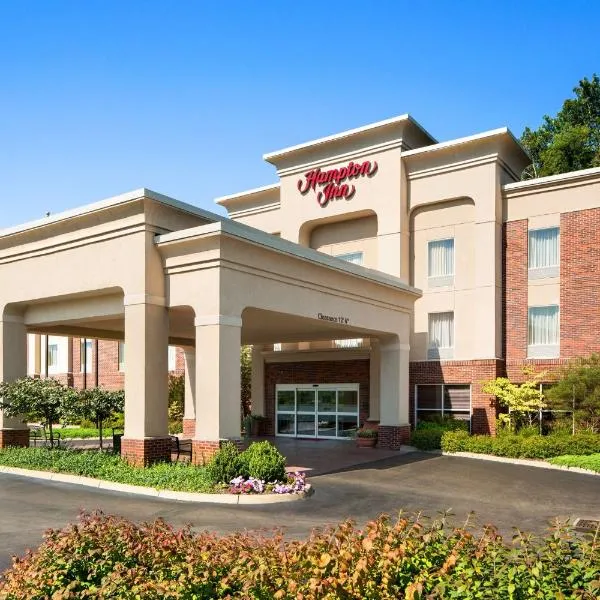 Hampton Inn Athens, hotel en Glouster