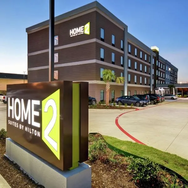 Home2 Suites By Hilton Fort Worth Fossil Creek: Fort Worth şehrinde bir otel