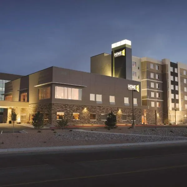 Home2 Suites by Hilton Albuquerque Downtown/University, hotel v destinaci Albuquerque