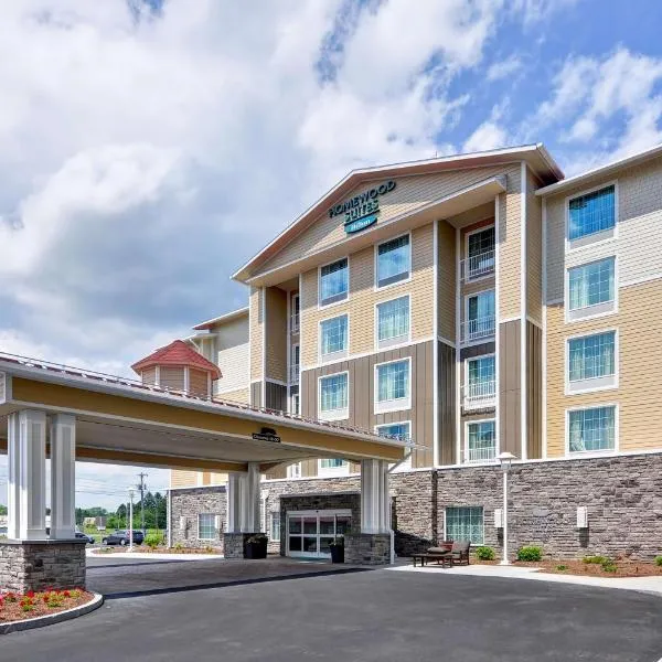 Homewood Suites By Hilton Schenectady, hótel í Schenectady