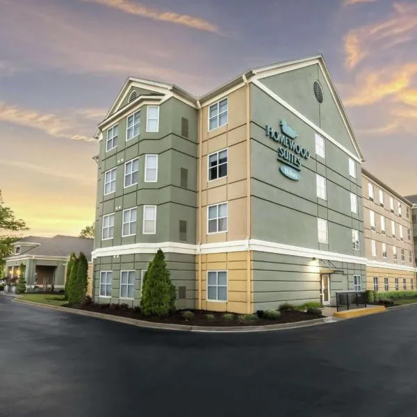Homewood Suites by Hilton at Carolina Point - Greenville、グリーンビルのホテル