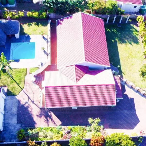 The Donga House - Luxury Home near Scottburgh Beach, hotel sa Scottburgh