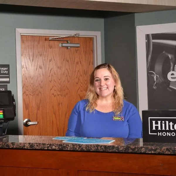 Hampton Inn Springfield-South, hotel v destinaci Springfield