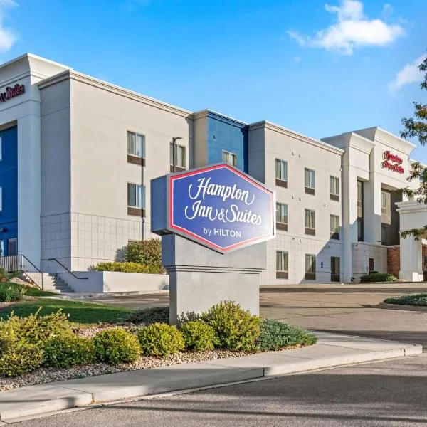 Hampton Inn & Suites Greeley, hotel en Evans