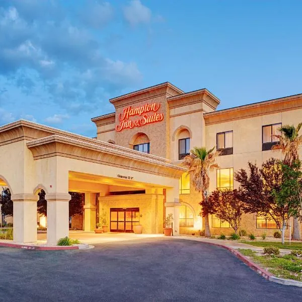 Hampton Inn & Suites Lancaster, hotel en Rosamond