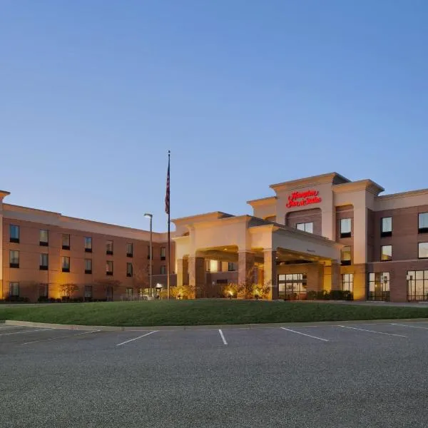 Hampton Inn & Suites Aberdeen/APG South, hotel v destinaci Edgewood