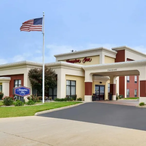 Hampton Inn Litchfield, hotel en Raymond