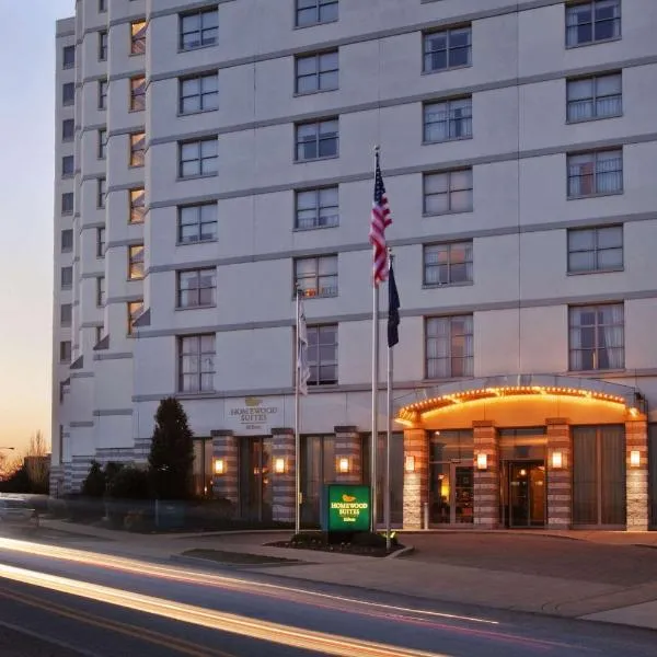 Homewood Suites by Hilton Philadelphia-City Avenue: Drexel Hill şehrinde bir otel