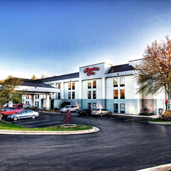 Hampton Inn Jonesville/Elkin, hotel v destinaci Arlington