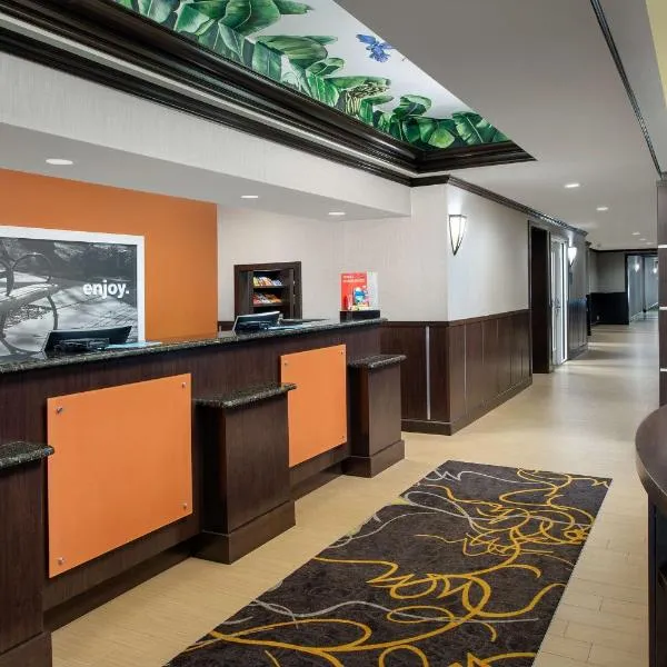 Hampton Inn & Suites Lake City, hotel en Lake City