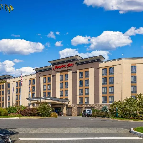 Hampton Inn Carlstadt At The Meadowlands, hótel í Carlstadt
