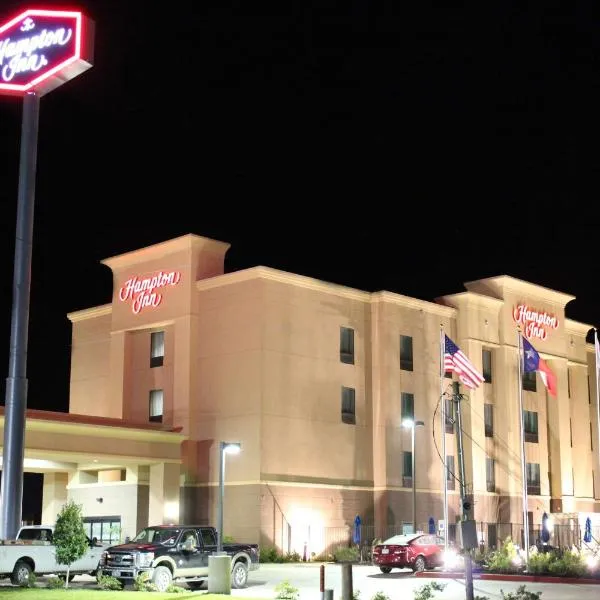 Hampton Inn Cotulla, hotel in Cotulla