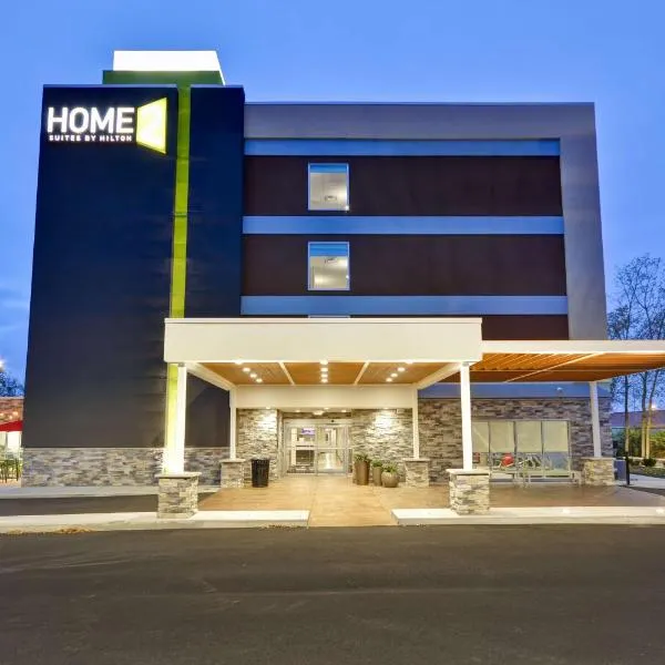 Home2 Suites By Hilton Maumee Toledo、モーミーのホテル
