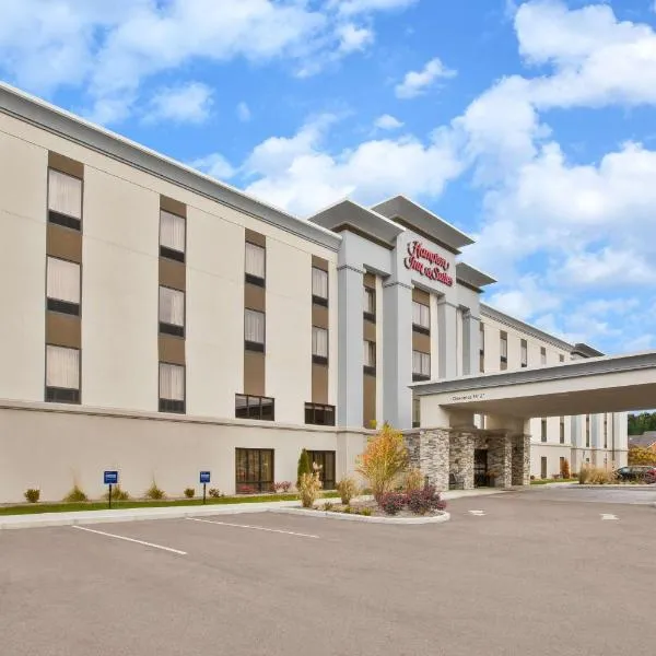 Hampton Inn & Suites Alliance, hotel di Sebring