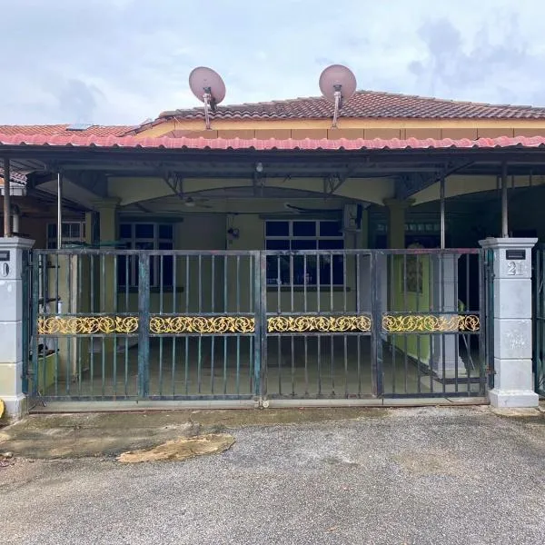 Best Homestay, hotel v destinaci Kuala Rompin