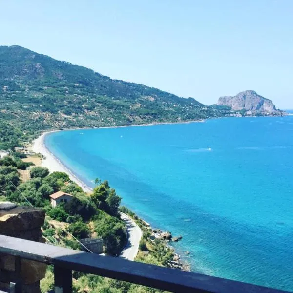 La casetta di Angela, khách sạn ở SantʼAmbrogio