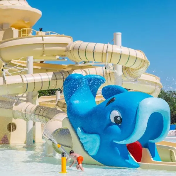 Camping Village Le Capanne, hotel v destinaci Marina di Bibbona