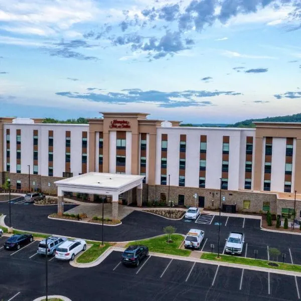 Hampton Inn & Suites Culpeper, hotel in Remington