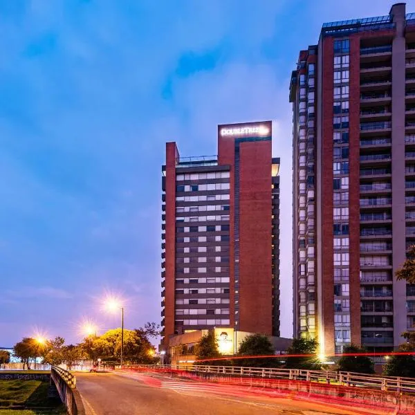 Hilton DoubleTree Bogotá Salitre AR، فندق في بوغوتا