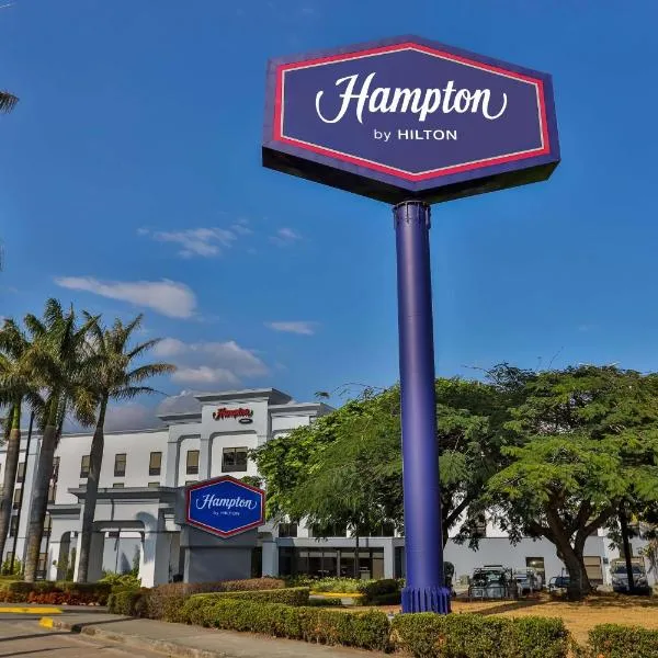 Hampton By Hilton San Jose Airport Costa Rica, hotel in San Rafael