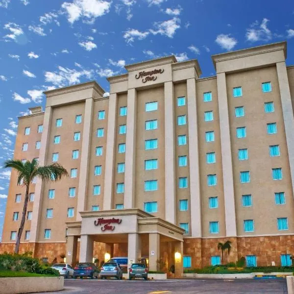 Hampton Inn Tampico Airport, hotel v destinaci Tampico