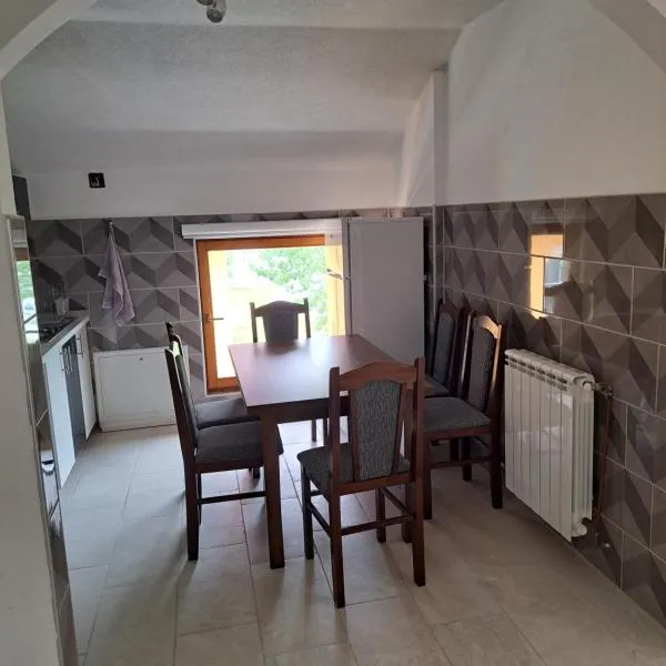 Apartments Neyla، فندق في سراييفو