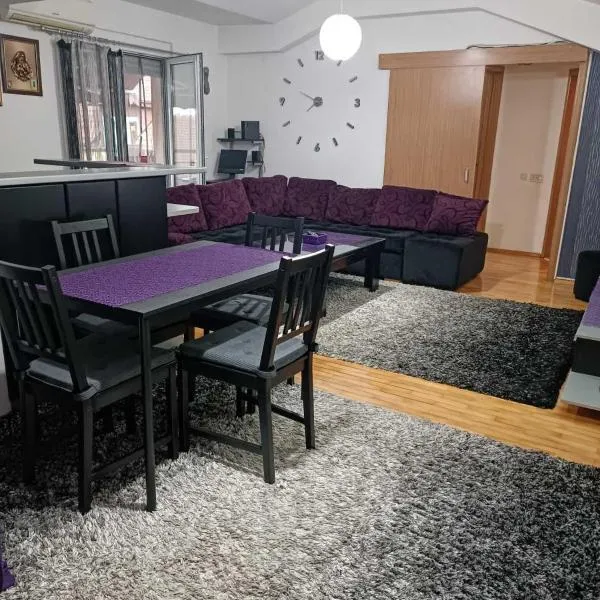 SKY APARTMENTS: Kumanova şehrinde bir otel