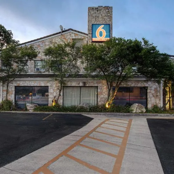 Motel 6-San Antonio, TX - Northwest Medical Center, hotel din Oakland Estates