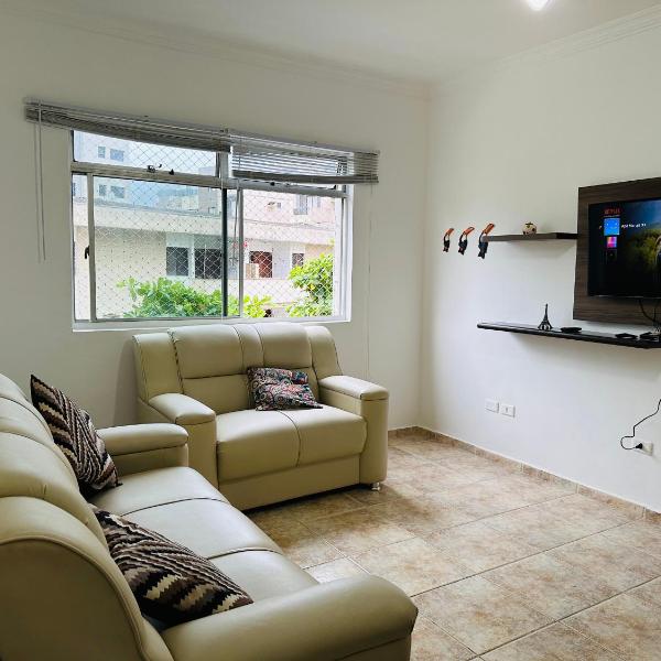 Apartamento uma quadra do mar- Praia da Enseada - melhor do Guarujá - Foto 5