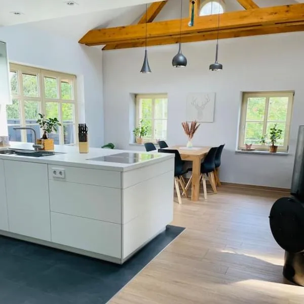 Traumvilla im Herzen Hainichens, hotel en Hainichen