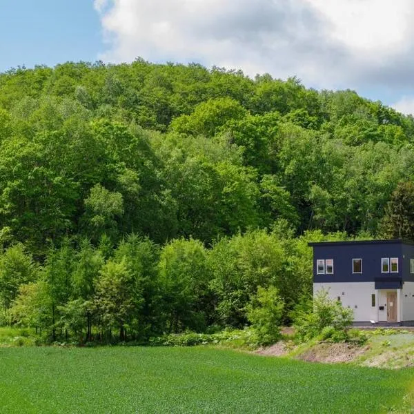 Furano Hidden Hill【FHH】, готель у місті Kami-furano