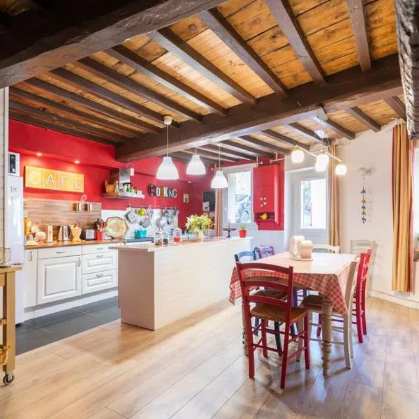 La maison du Bonheur, hotel v destinaci Marquixanes